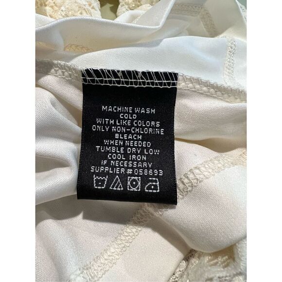 Long Sleeve Lace Top by Woman - Picture 5 of 6